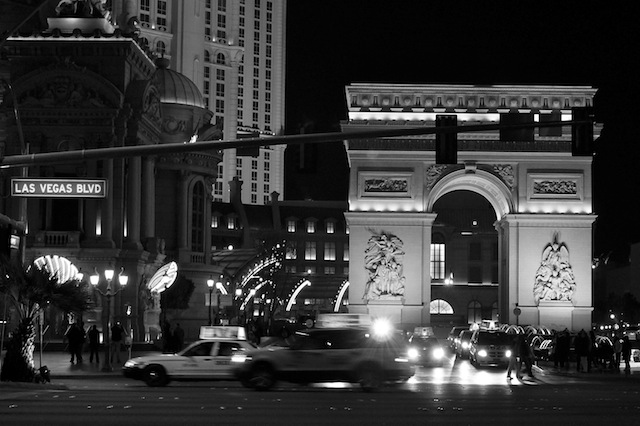 Paul Krzyzanowski: Gallery: Las Vegas in Black & White, 2009